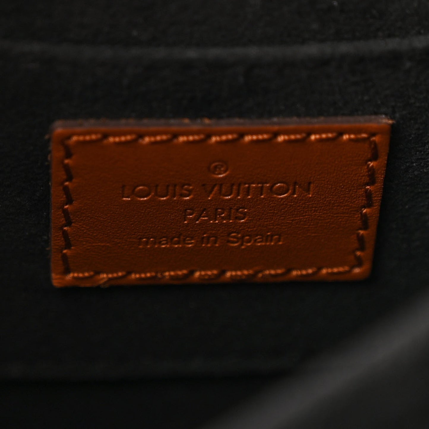 Reverse Monogram Dauphine MM