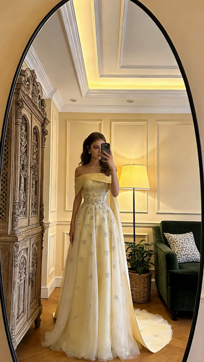 Light yellow off-the-shoulder fitted long ball gown, bridal dress R8598