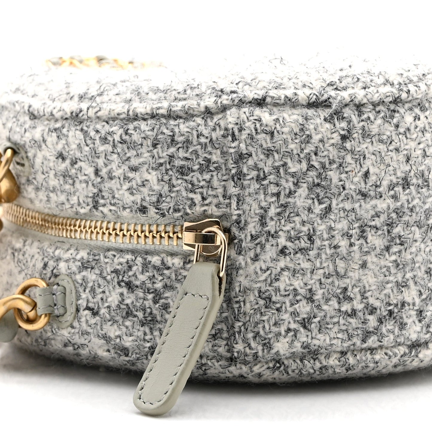 Wool Tweed Lambskin Quilted Chanel 19 Round Clutch With Chain Grey Ecru