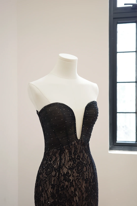 Black strapless fitted lace long ball gown R8472