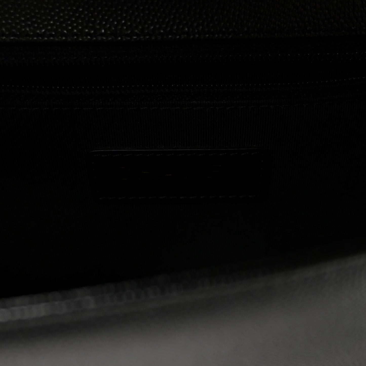 Caviar Quilted New Medium Boy Flap Black
