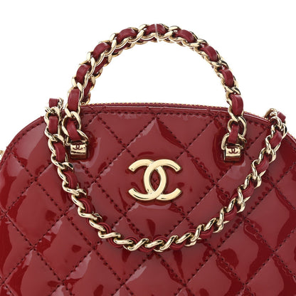 Patent Calfskin Quilted Shiny Coco Clutch With Chain Red