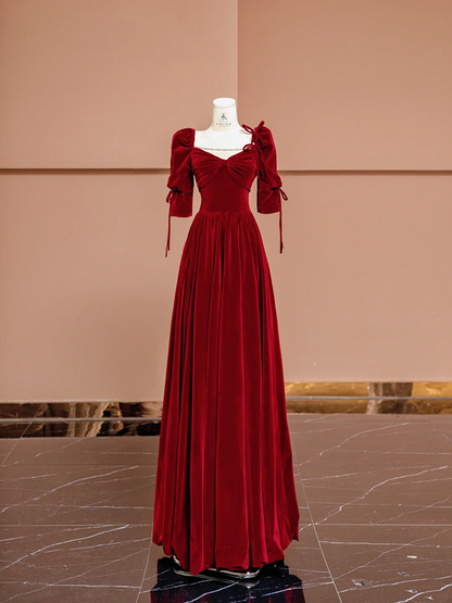 Red square neckline fitted long ball gown R8415