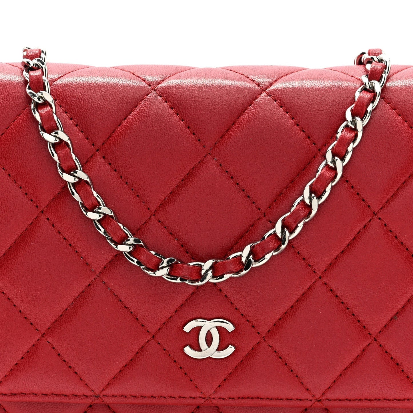 Lambskin Quilted Wallet On Chain WOC Red