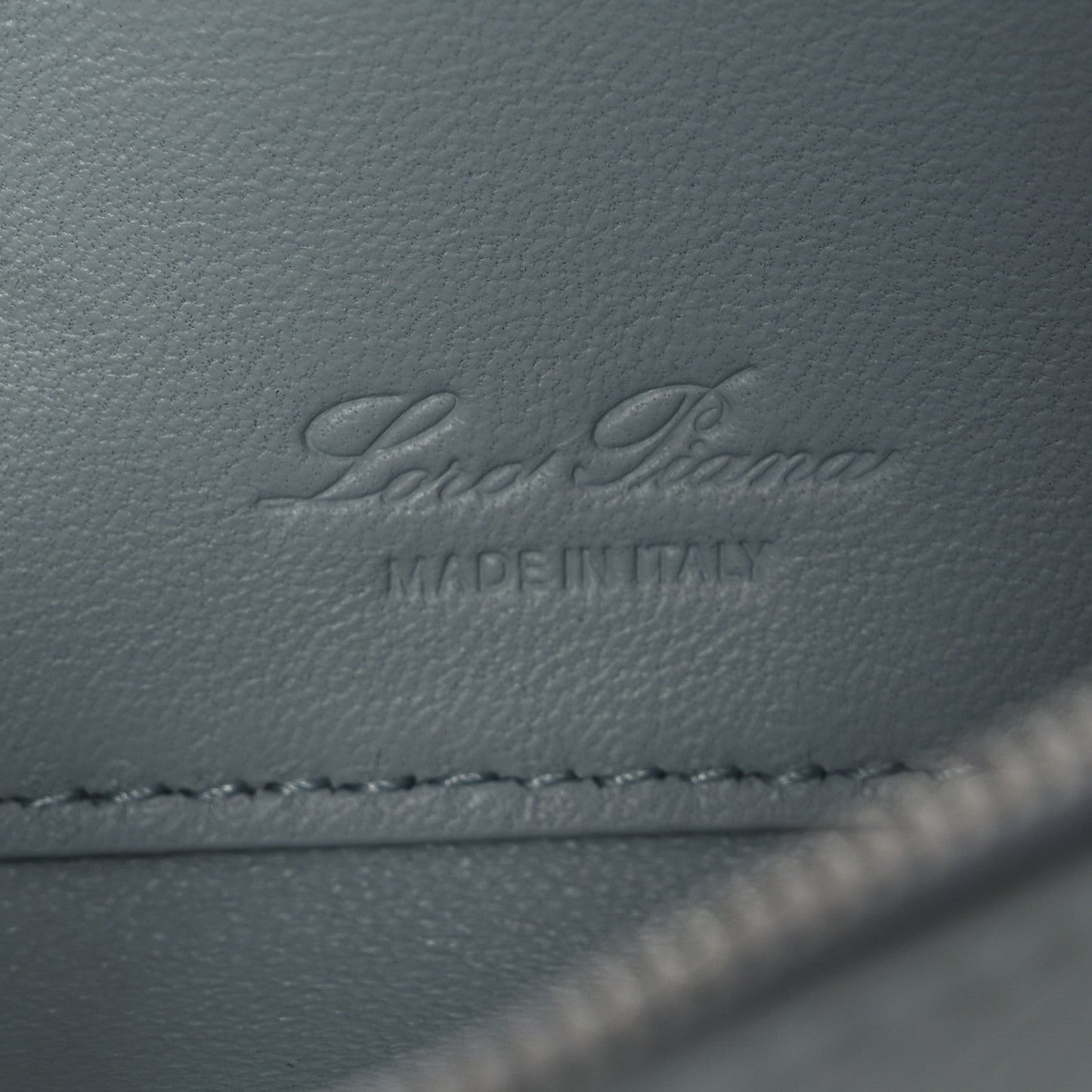 Grained Calfskin Extra Pocket Mini Pouch Minty Breeze