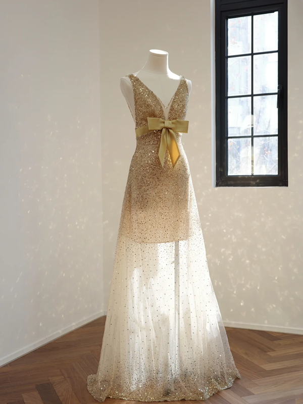Gold V-neck fitted sequined long ball gown, perfect for a sexy bridal gown R8484
