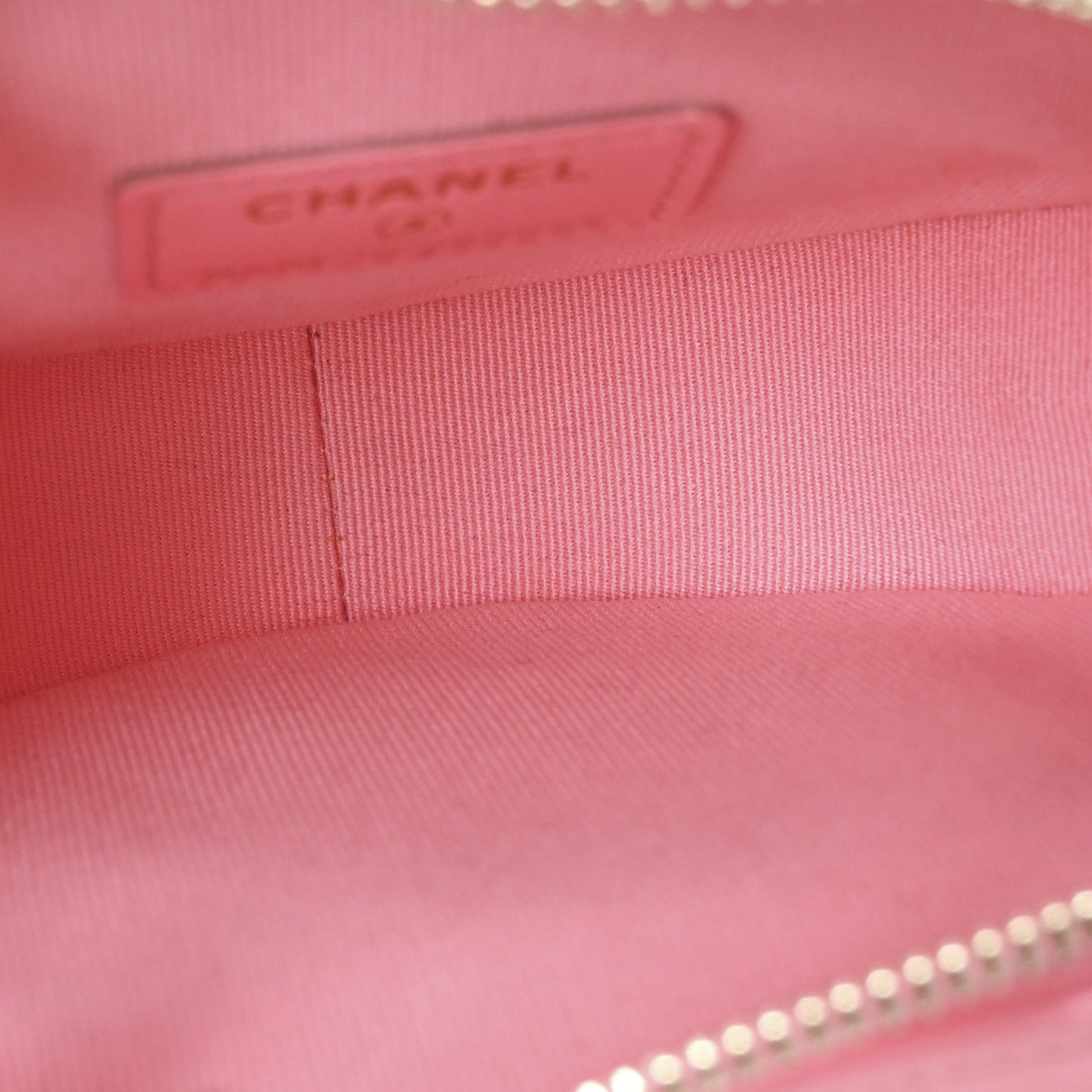 Lambskin Quilted CC In Love Heart Clutch With Chain Pink