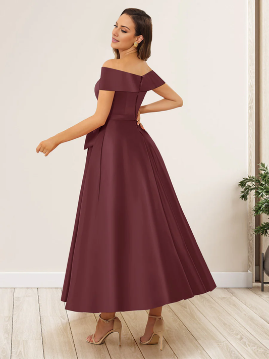 A character/Princess Butterfly Dew Shoulders No Sleeve Length Mother of the bride dress