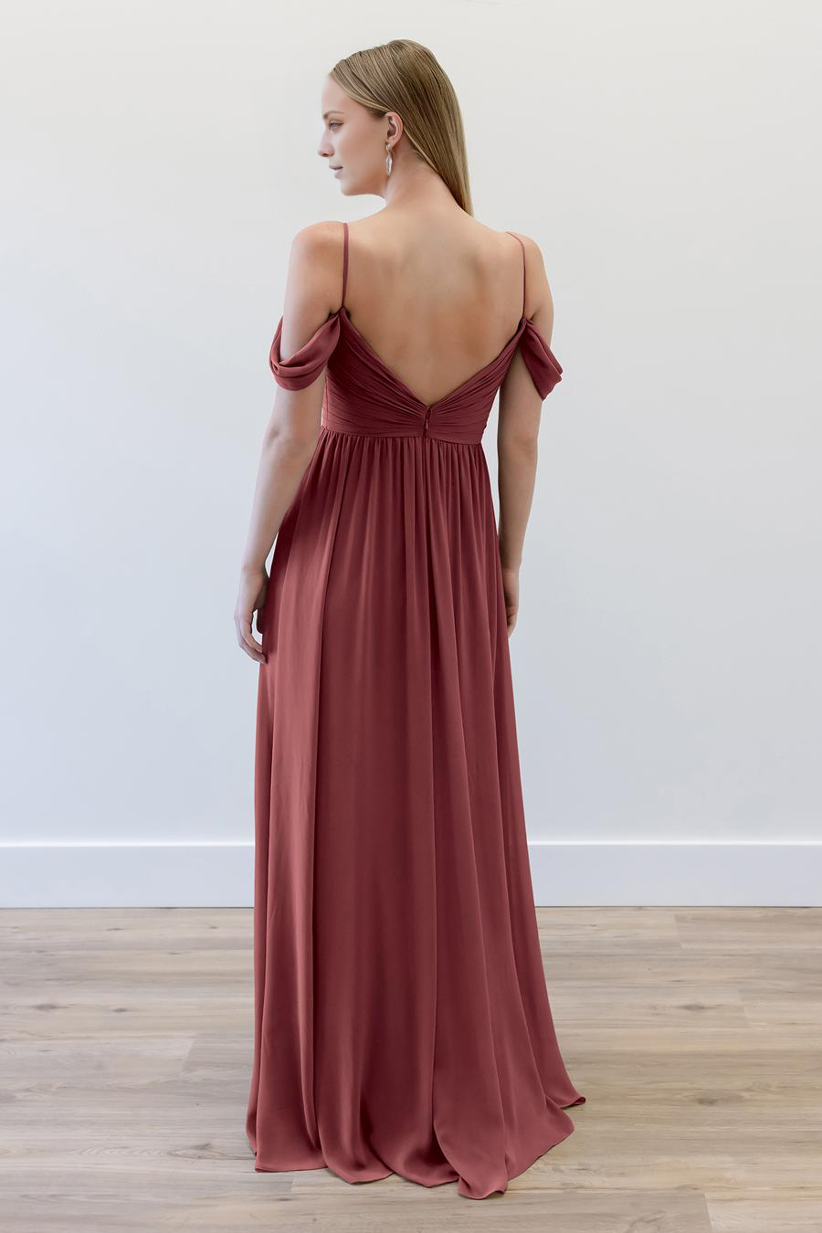 boat neck sleeveless thin shoulder strap pleated backless and floor length evening dress
