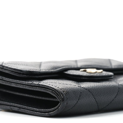 Caviar Quilted Flap Card Holder On Chain Black