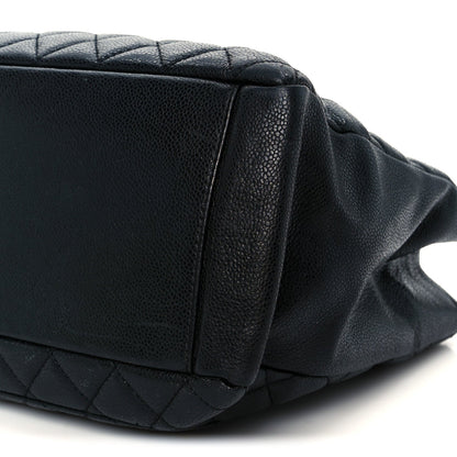 Caviar Quilted Grand Shopping Tote GST Black