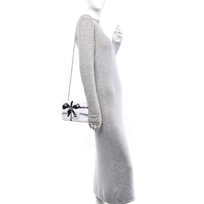 Sequin Ribbon Mini Rectangular Flap White Black