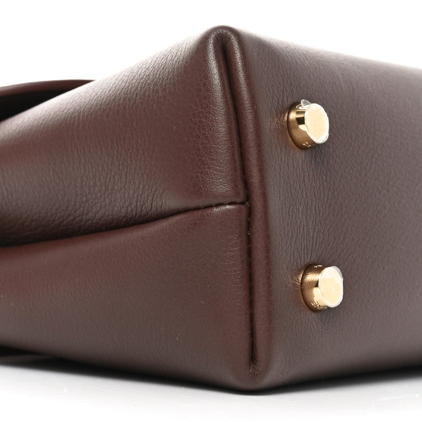 Supple Grained Calfskin Teen Nino Chestnut