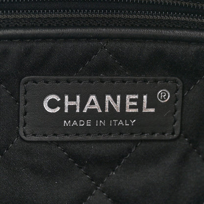 Printed Calfskin Quilted Chanel 22 Black