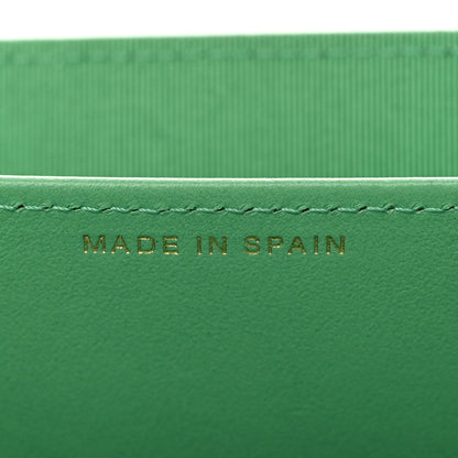 Caviar Quilted Flap Card Holder On Chain Light Green