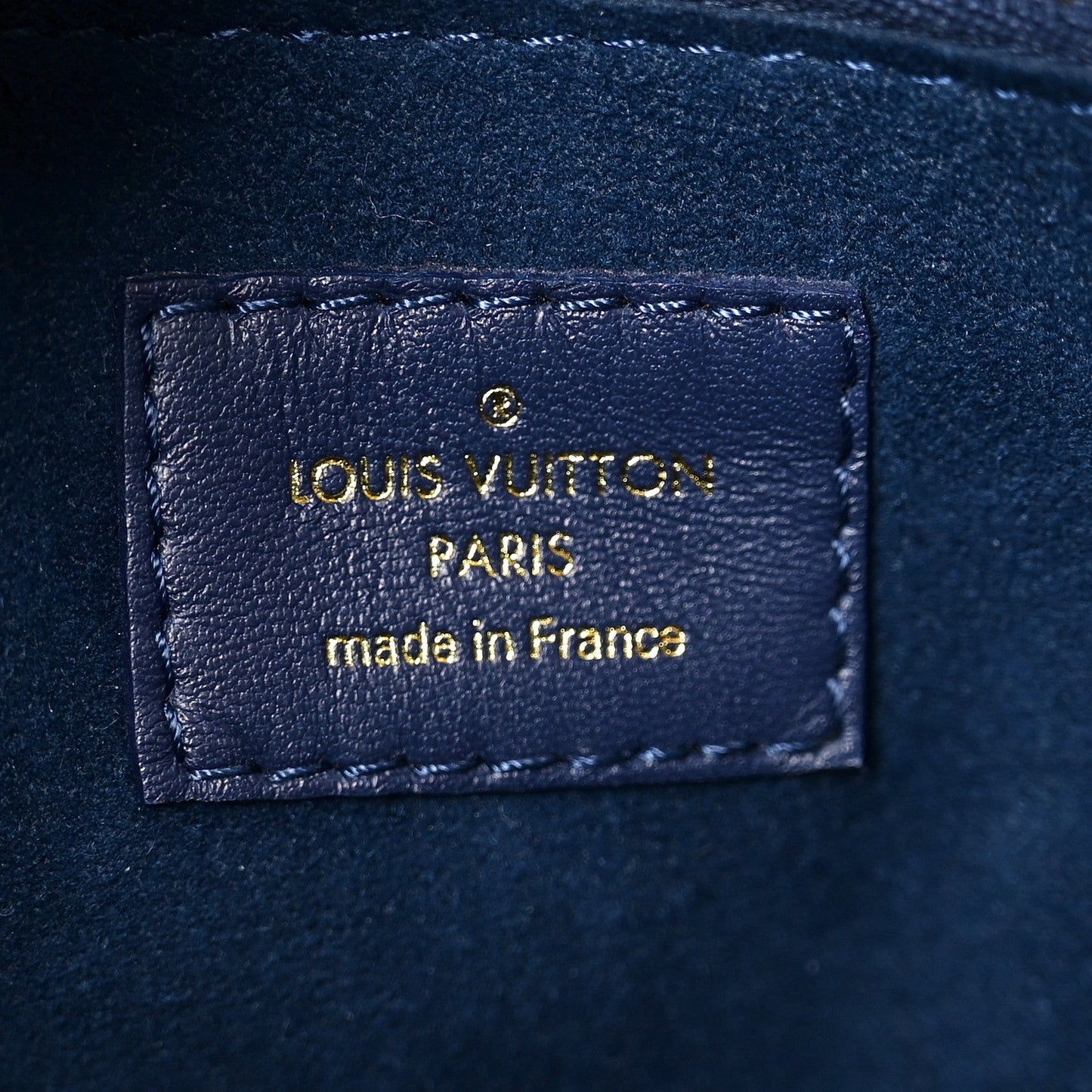 Grained Calfskin Monogram Double V Blue Marine
