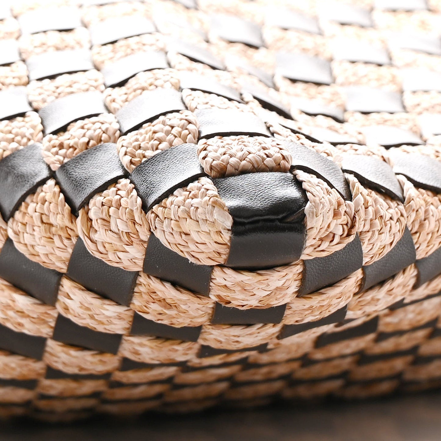Nappa Raffia Intrecciato Large Hop Fondant Natural