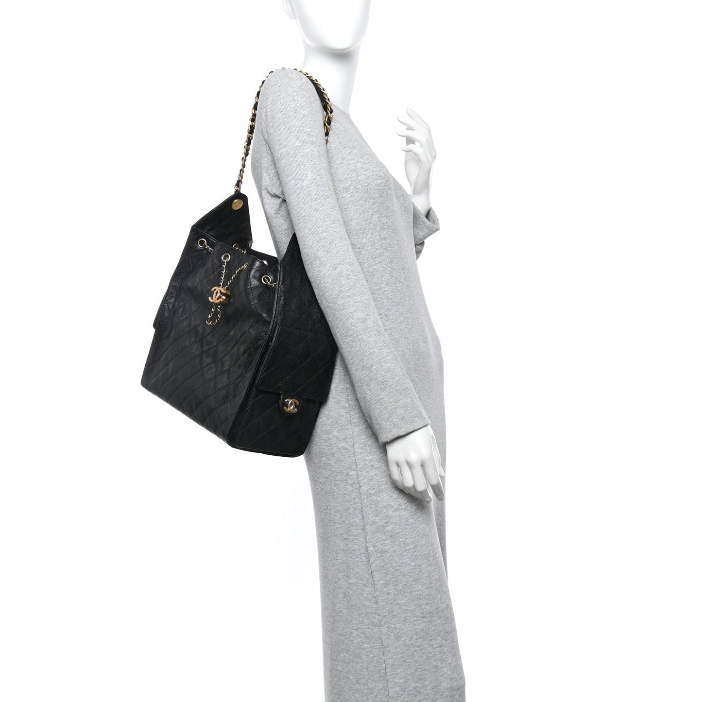 Caviar Quilted Medium Chanel 25 Handbag Black