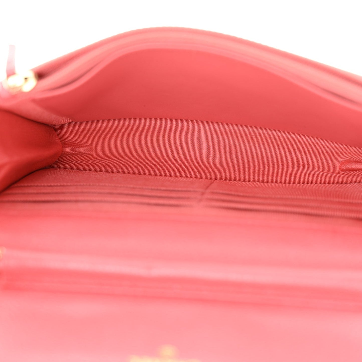 Caviar Quilted Wallet on Chain WOC Pink