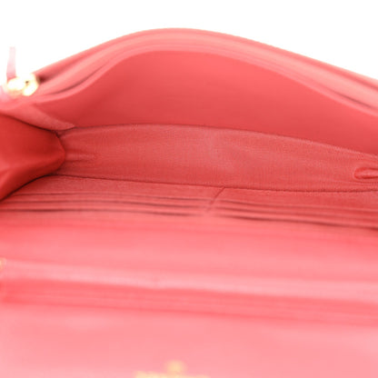 Caviar Quilted Wallet on Chain WOC Pink