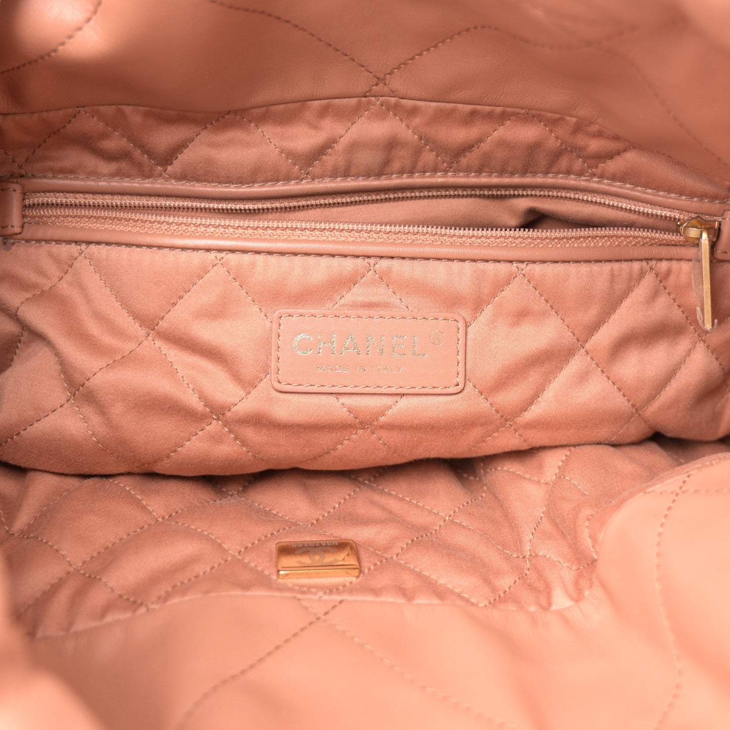 Shiny Calfskin Quilted Chanel 22 Brown