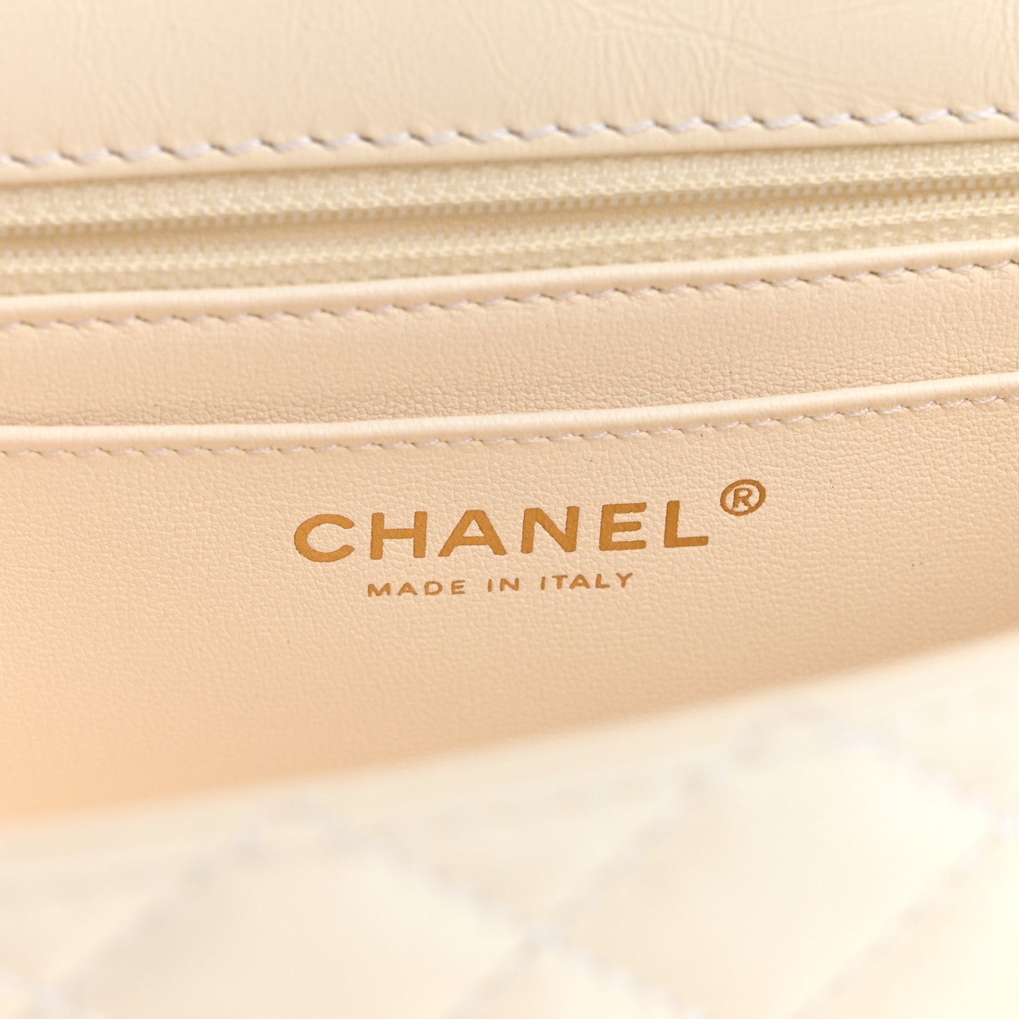 Aged Calfskin Quilted 2.55 Reissue Mini Flap White