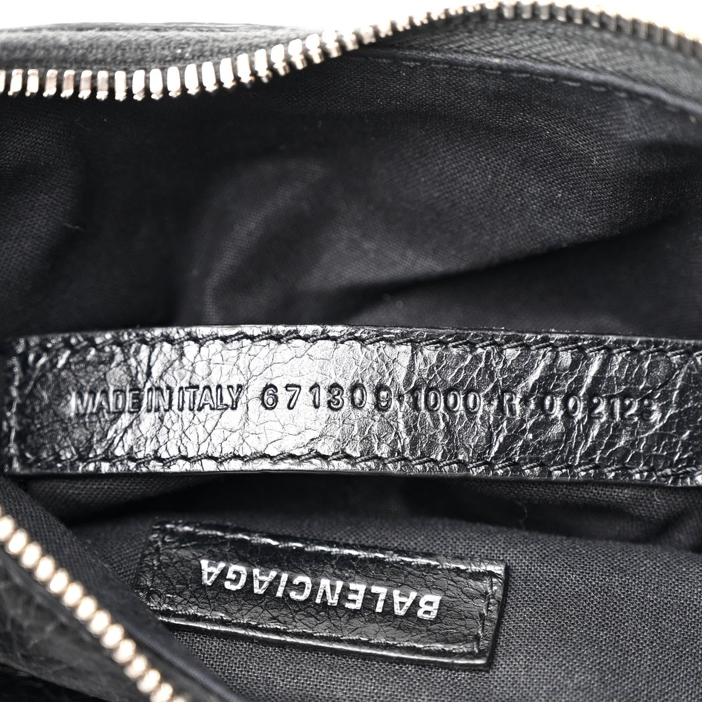 Agneau Arena Le Cagole Shoulder Bag XS Black