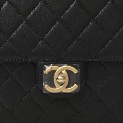 Lambskin Quilted Chic Pearls Flap Black