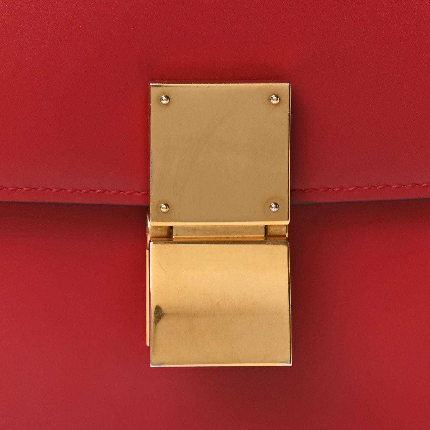 Box Calfskin Medium Classic Box Flap Bag Red