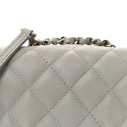 Caviar Quilted Medium Urban Companion Flap Grey