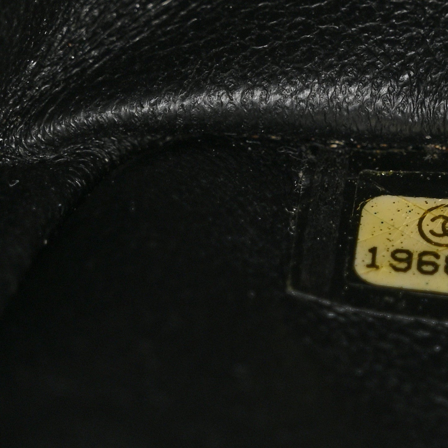 Caviar Quilted 2.55 Reissue 226 Flap Black