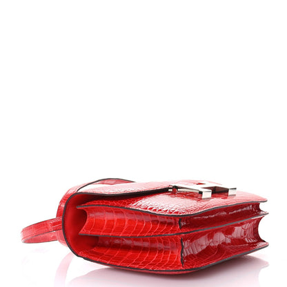 Shiny Alligator Constance 18 Rouge de Coeur