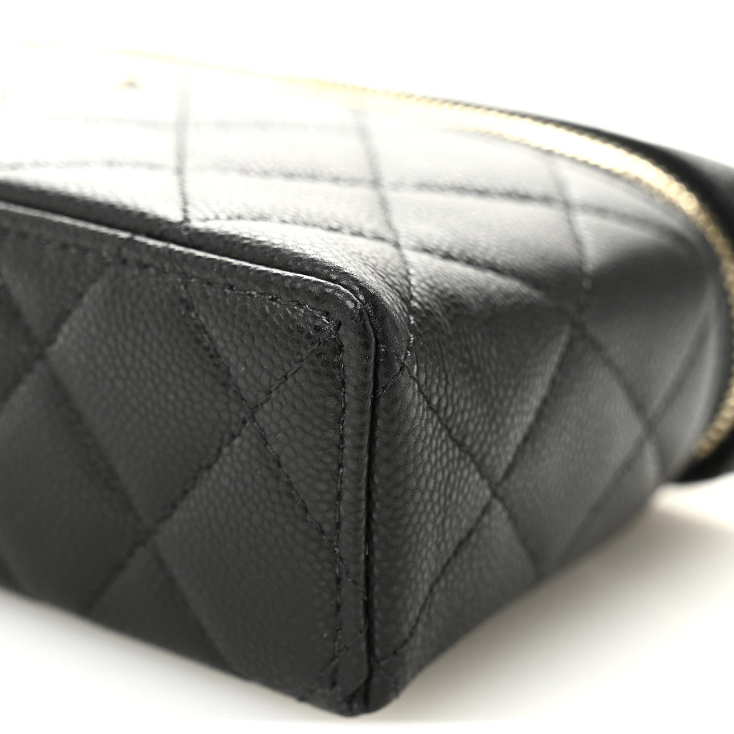 Caviar Quilted Top Handle Slim Vanity With Chain Black