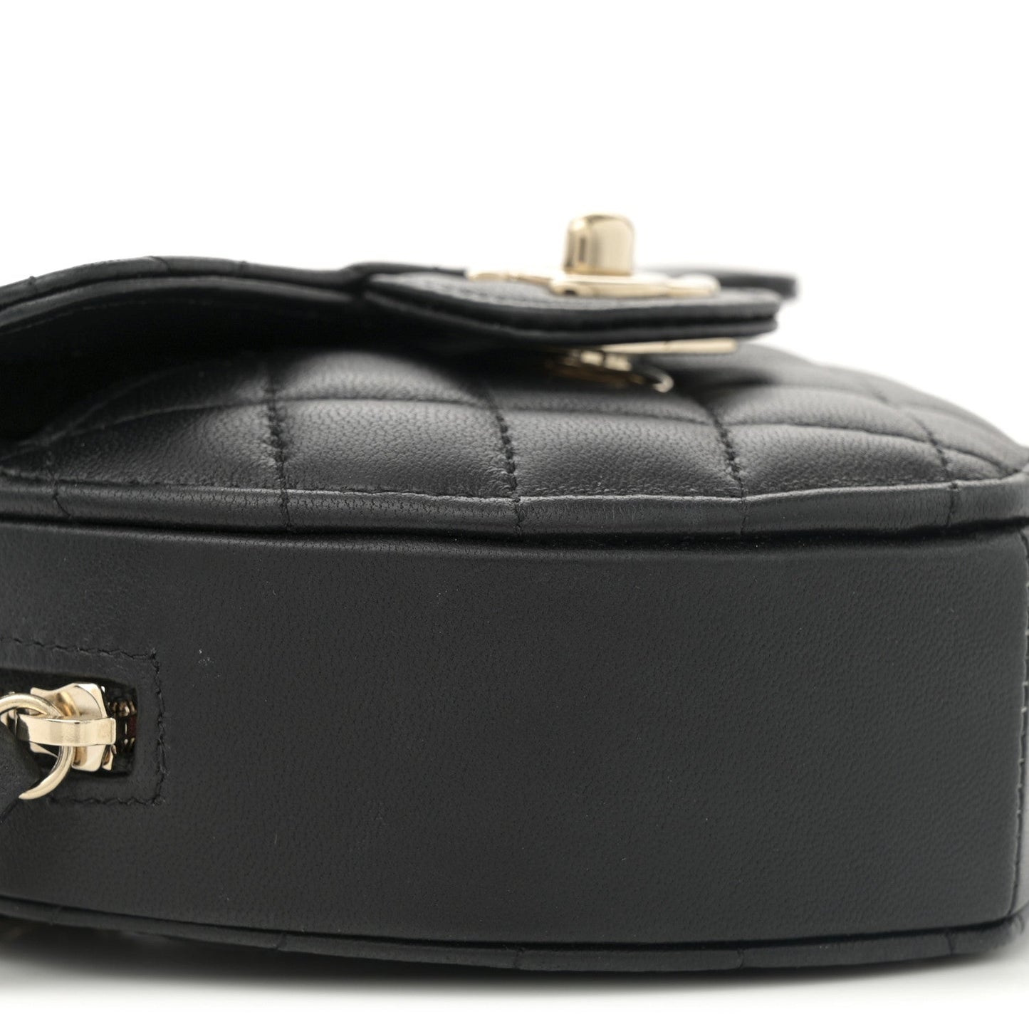 Lambskin Quilted CC In Love Heart Clutch With Chain  Black