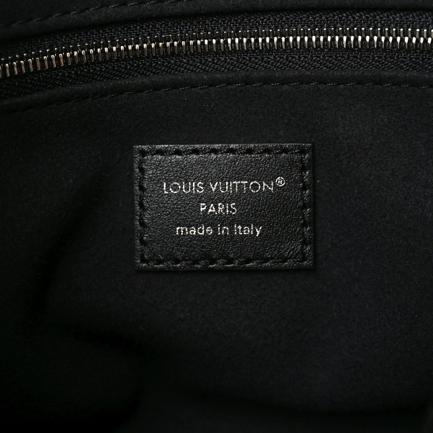Lambskin CarryAll Vibe BB Black