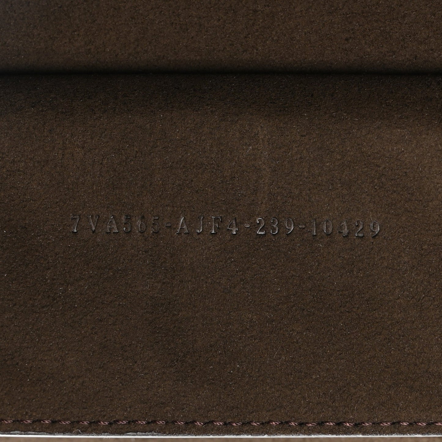 Vitello King FF Lines Embossed Baguette Soft Trunk Verde Inglese