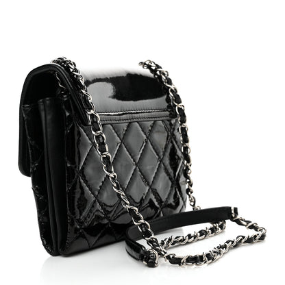 Patent Quilted Hamptons Flap Bag Black
