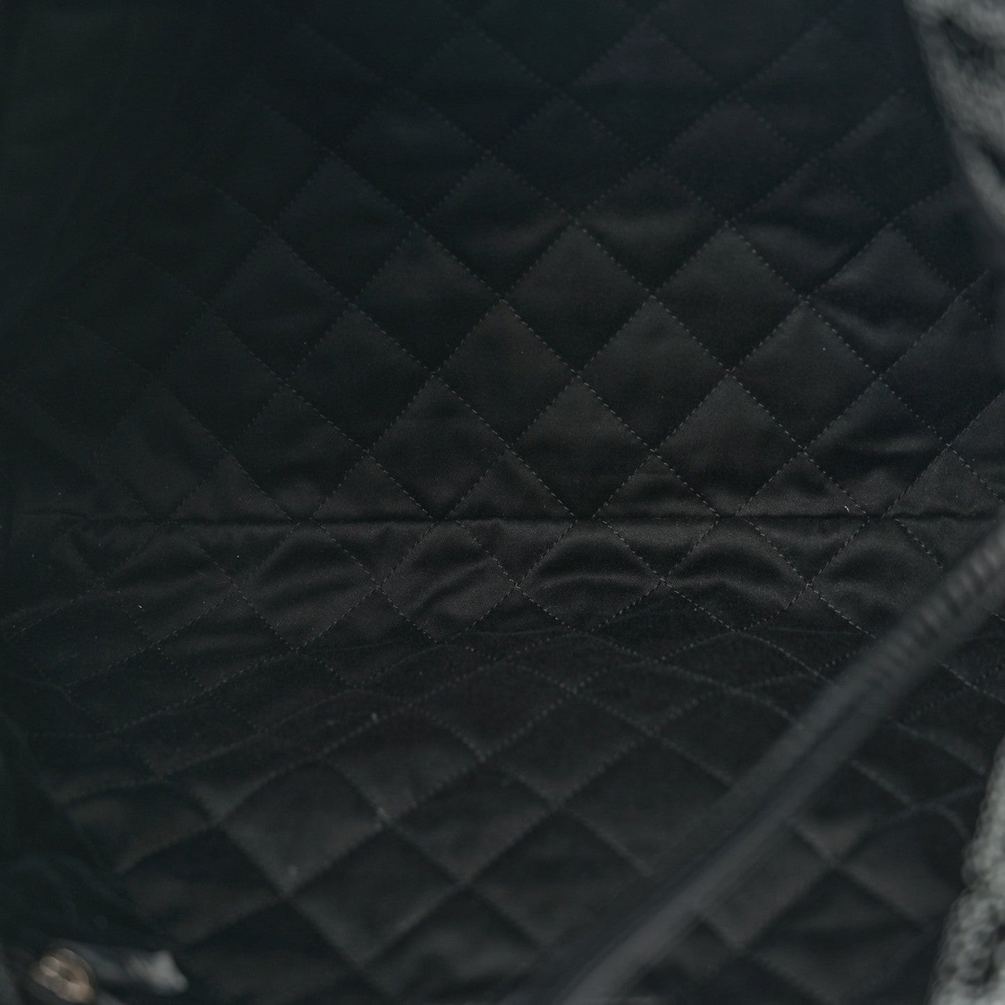 Printed Calfskin Quilted Chanel 22 Black