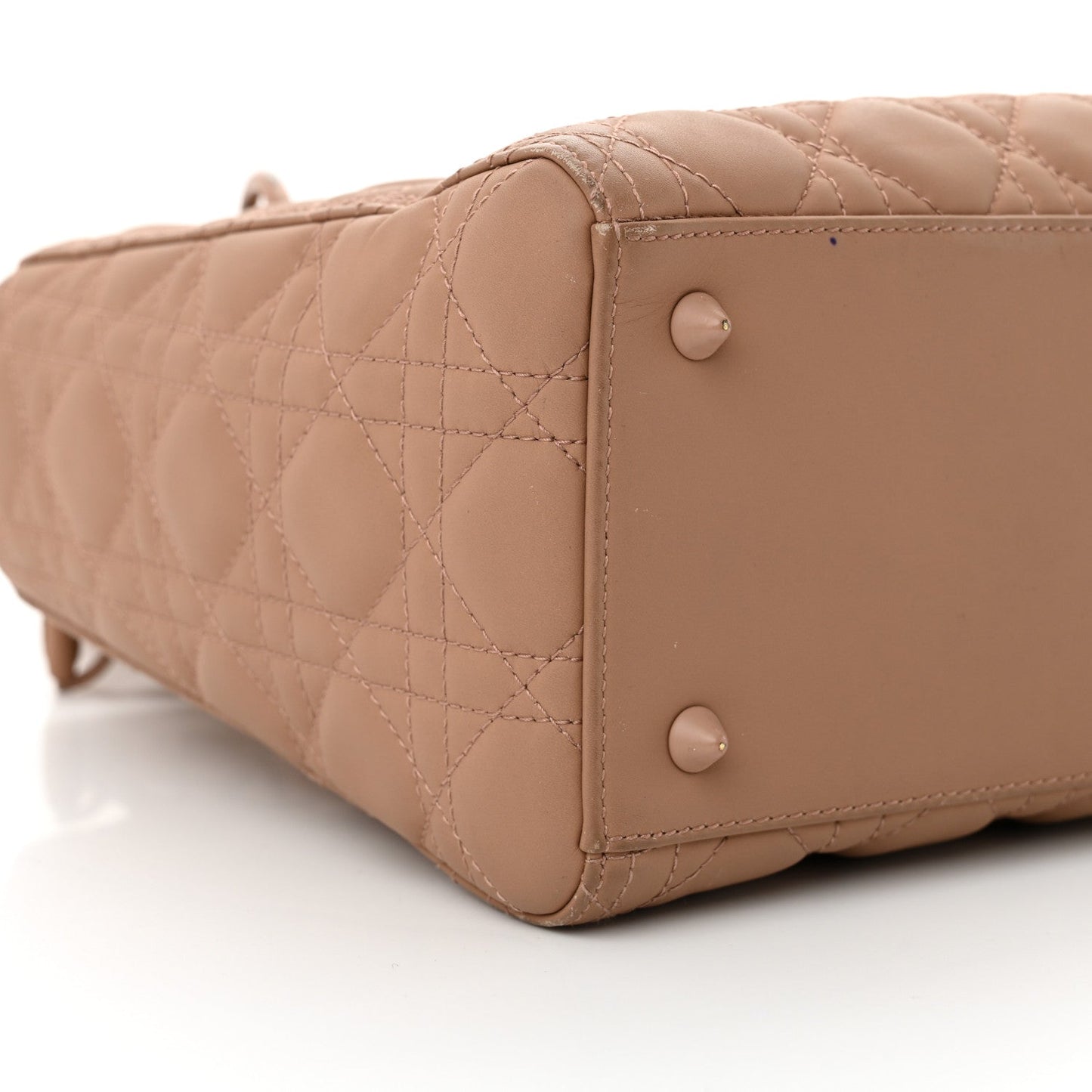 Ultra Matte Calfskin Cannage Medium Lady Dior Beige