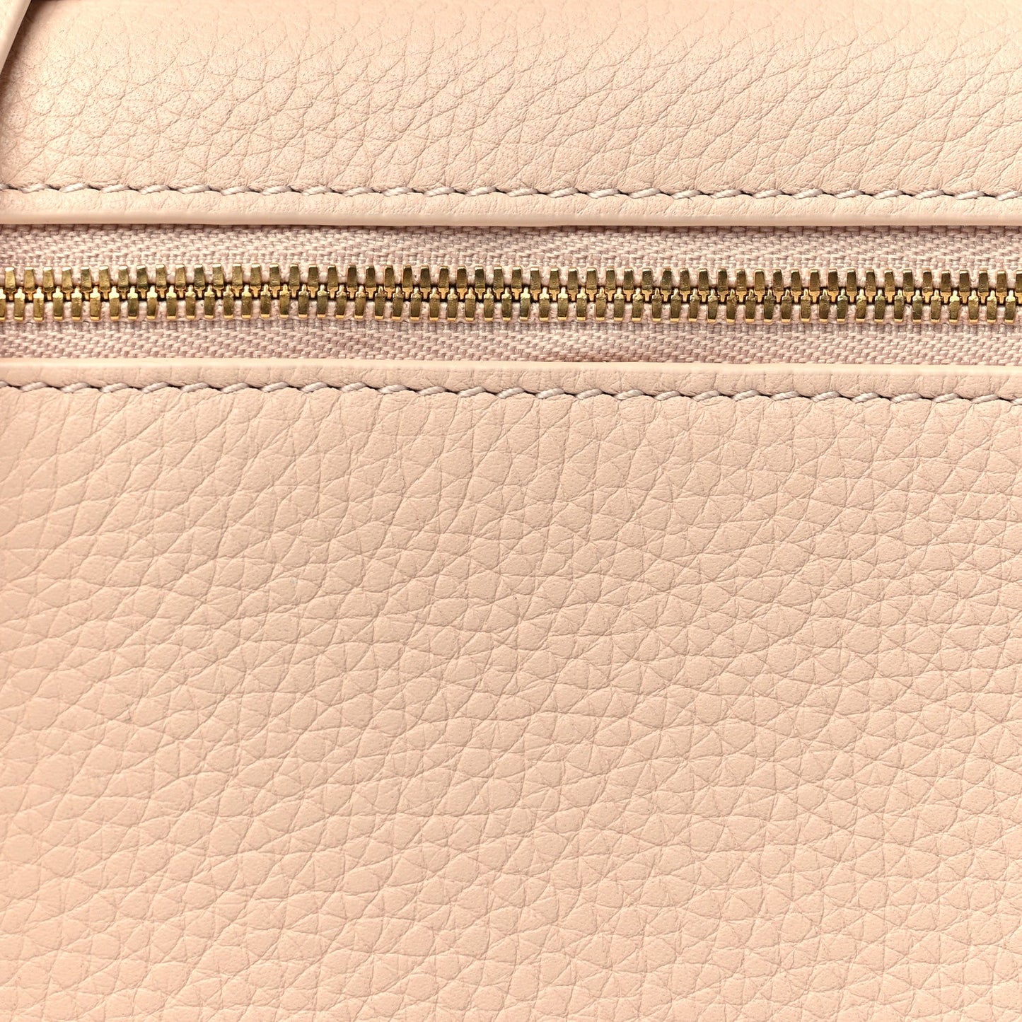 Grained Calfskin Extra Pocket Mini Pouch Creamed Honey
