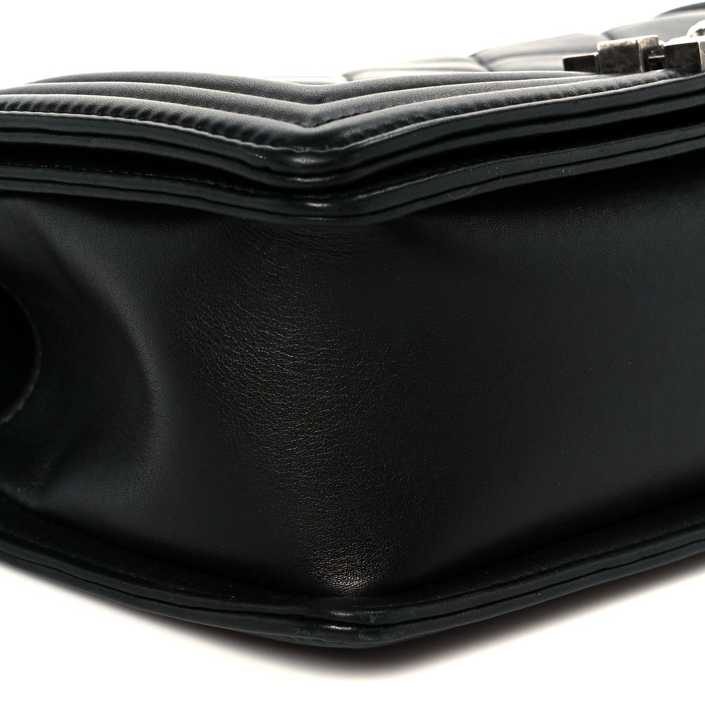Calfskin Quilted Medium Boy Flap Black