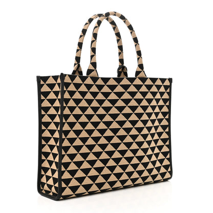 Jacquard Saffiano Triangolo Symbole Embroidered Large Tote Black Corda