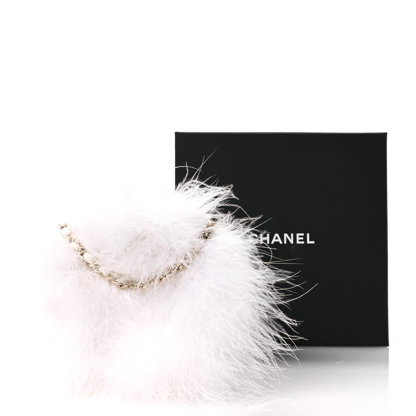 Lambskin Fur Quilted Round Clutch With Chain Ivory