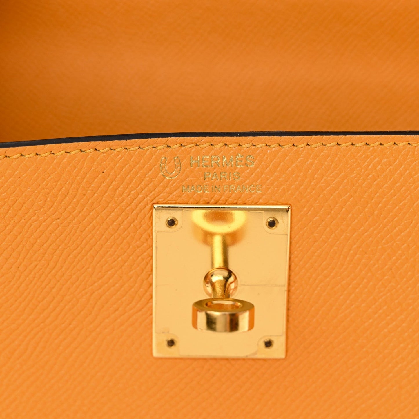 Epsom Horseshoe Kelly Sellier 28 Jaune D'or Etain