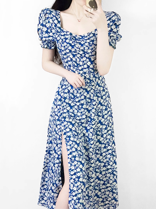 2025 Summer New French Square Neck Blue Temperament Floral Holiday Platycodon Dress R0945