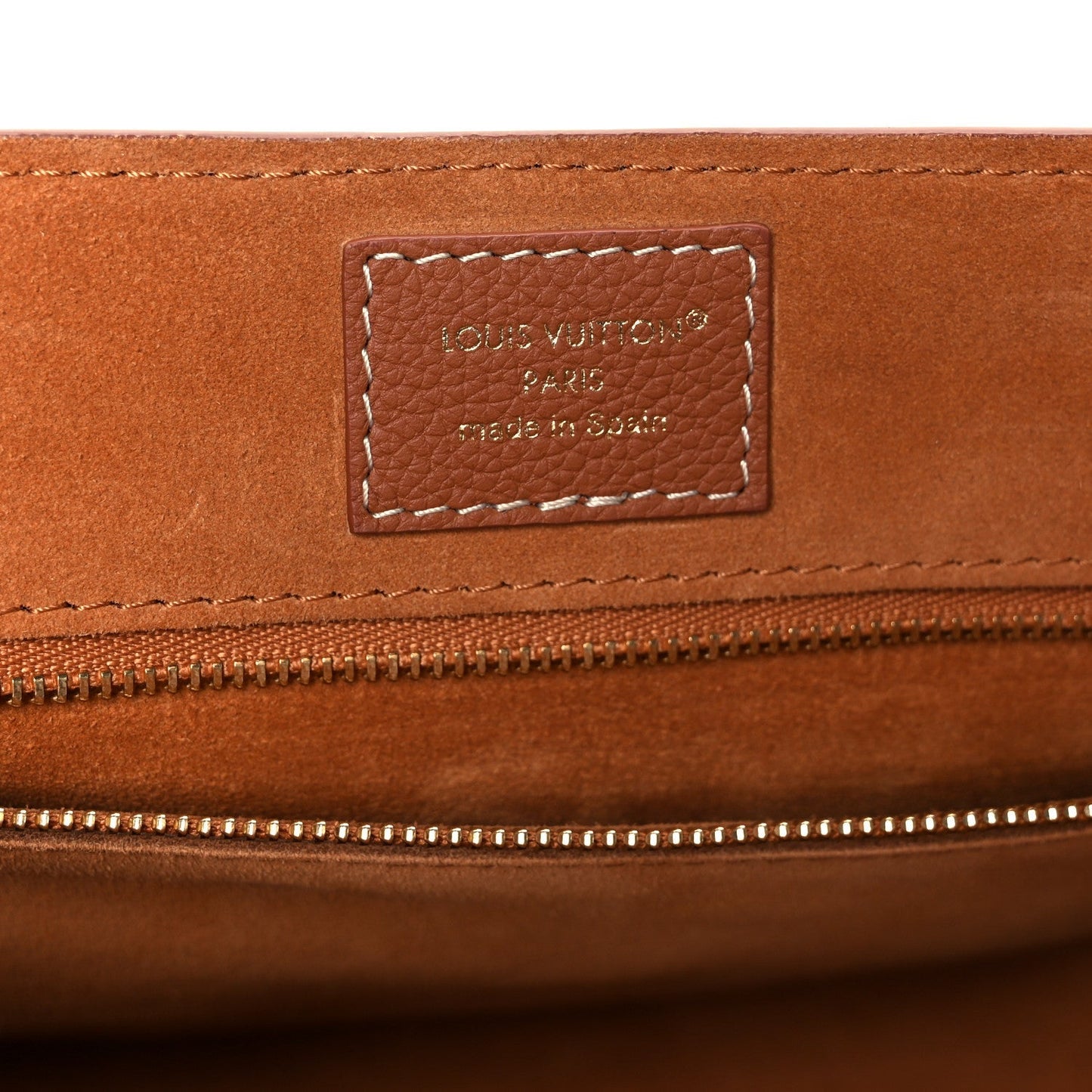 Grained Calfskin Low Key Messenger Cognac