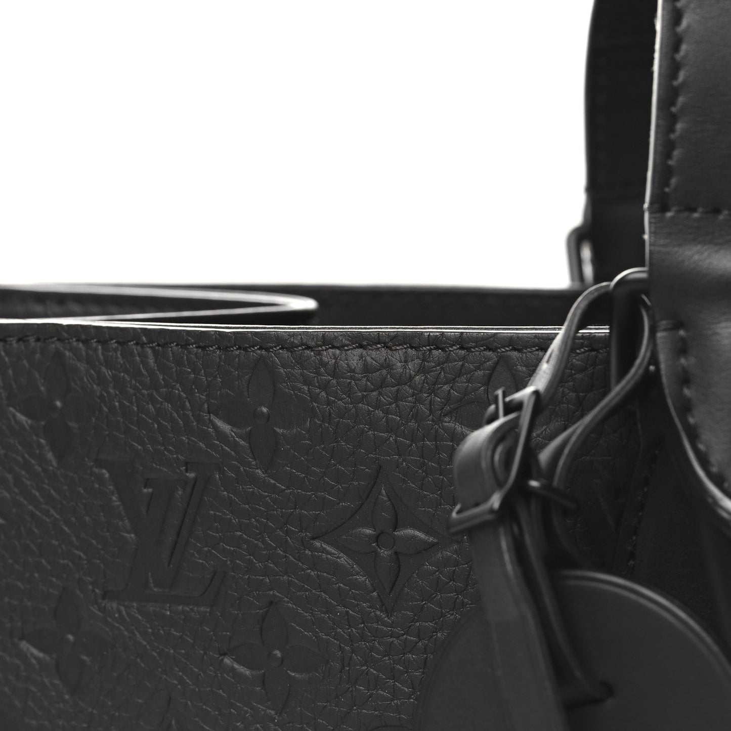 Taurillon Monogram Sac Plat 24H Black