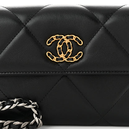 Lambskin Quilted Chanel 19 Flap Clutch Black