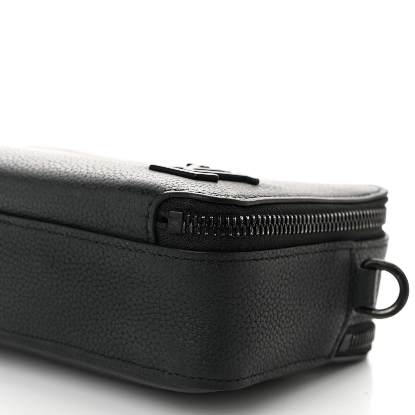 Calfskin Aerogram Alpha Wearable Wallet Black
