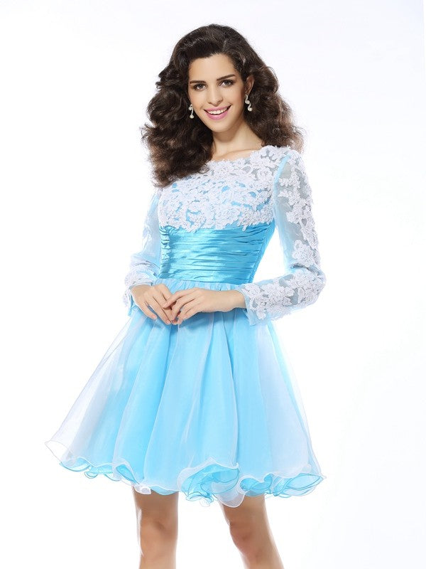 A-Line/Princess Scoop Applique Long Sleeves Short Woven Satin Cocktail Dresses